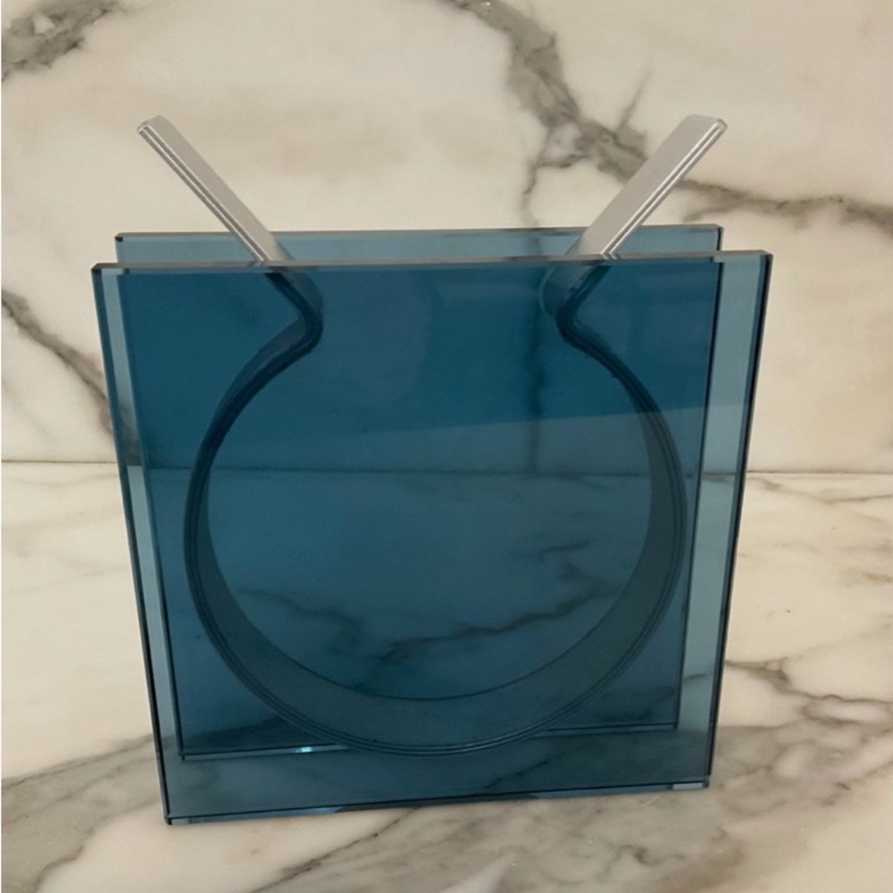 MOMA SQUARE RIBBON VASE BLUE GLASS DESIGNED BY PETER HEWITT Rare Blue Color
